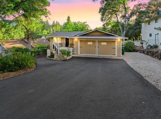 23964 Oakmont Way, Auburn, CA 95602