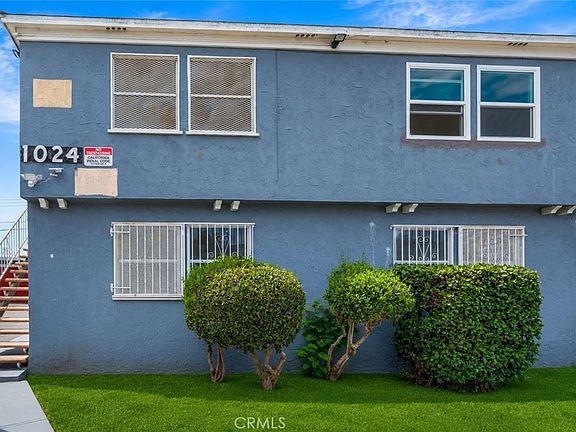 3rd image of 1024 W Reeve St