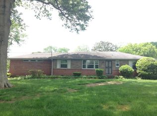 5213 Trousdale Dr, Nashville, TN 37220