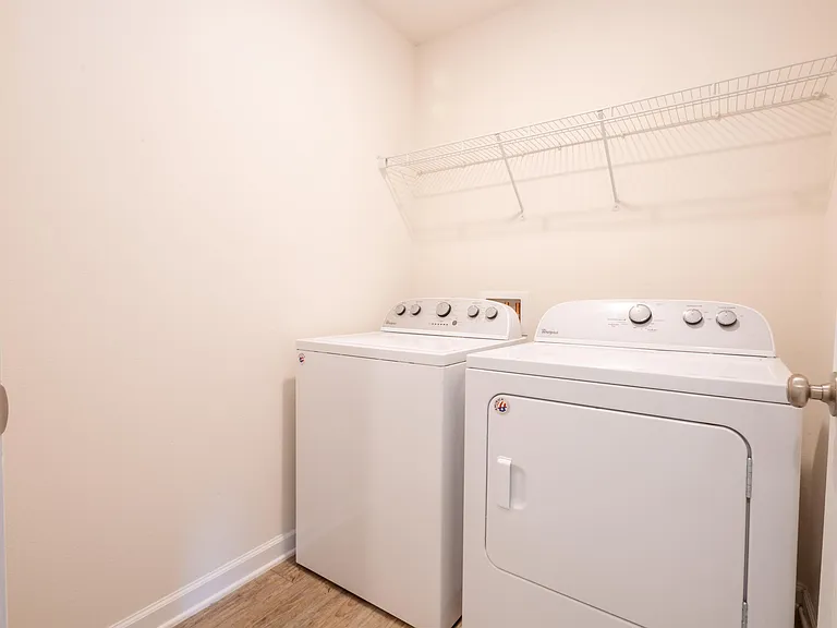 5888 Southern Bell Ct — Photo 30