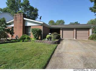 337 Breckenridge Dr, Belleville, IL