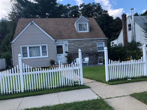 736 Oriole Ave, West Hempstead, NY 11552