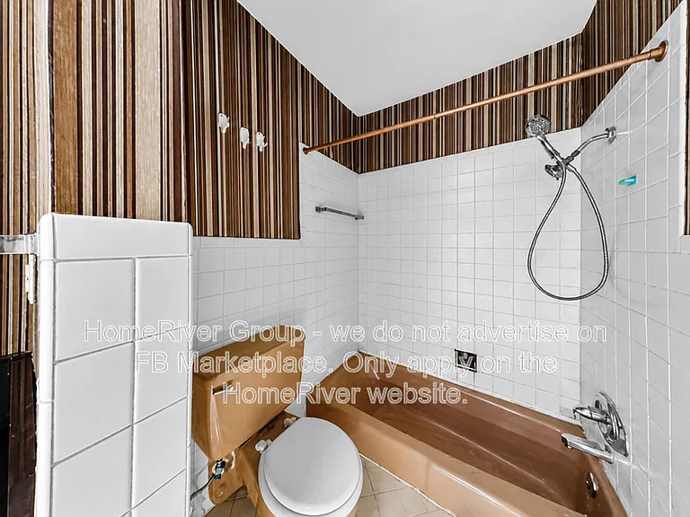 4720 NE 31st St — Photo 14