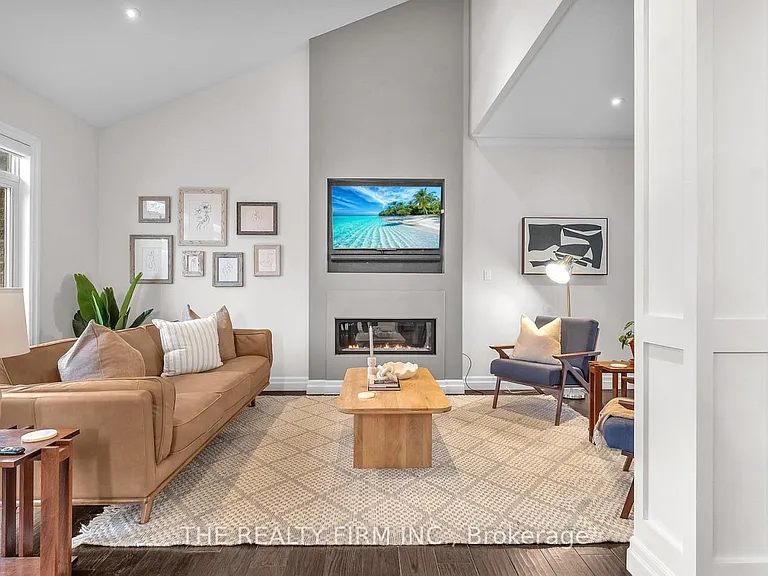 1773 Beaverbrook Ave — Photo 3