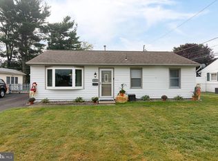 912 Mauri Ave, Croydon, PA 19021