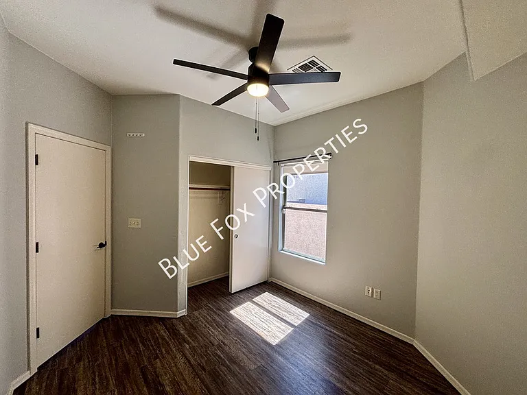 308 E Camino Limon Verde — Photo 15