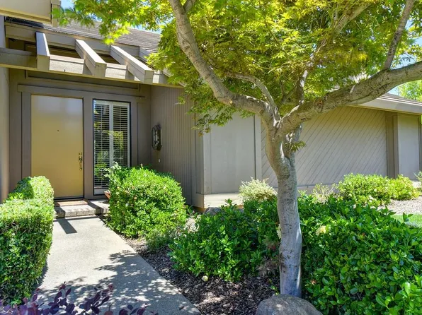 1911 Black Slate Ct, Gold River, CA 95670