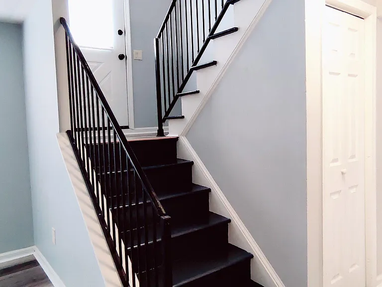 Split Level Foyer