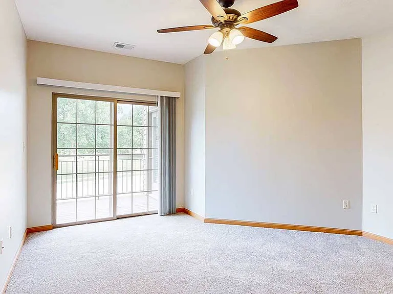 Stone Creek Villas — Photo 105