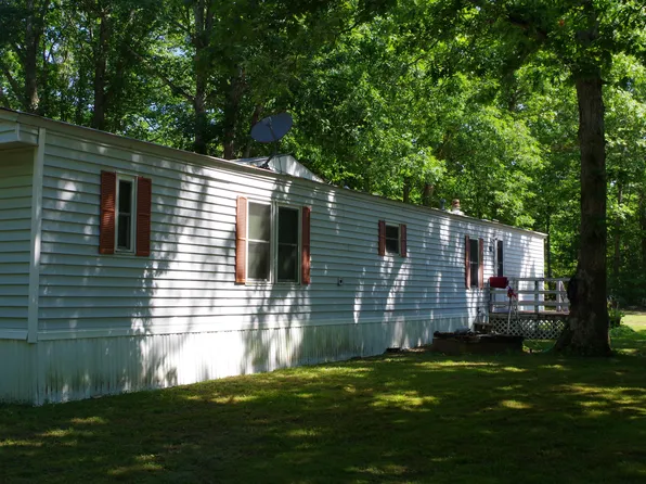 208 Hesstown Rd, Millville, NJ 08332