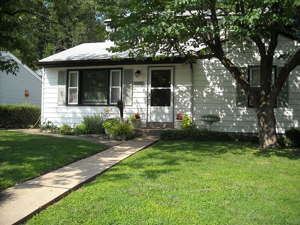 1st image of 2307 Shields Ave
