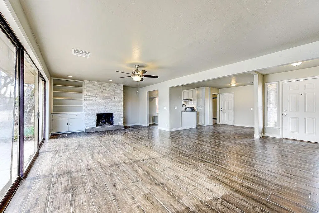 2 bed, 1450 sqft, $1,650 — Photo 1