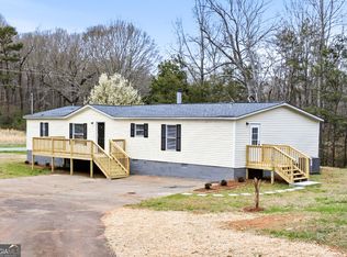 221 Friar Tuck Trl N, Murrayville, GA 30564