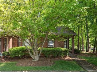 3018 Darden Rd APT A, Greensboro, NC 27407