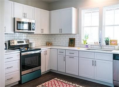 5th image of 509 Rosedale Ave #L