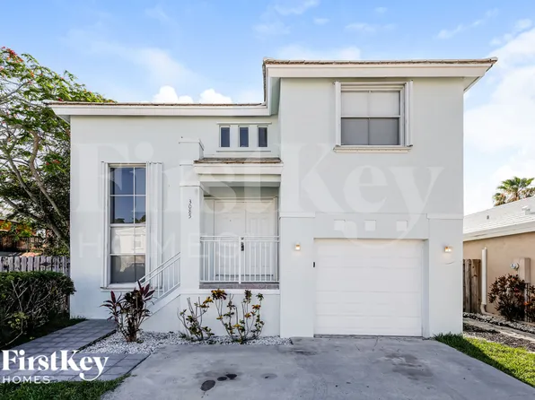 3085 Lighthouse Pl, Pompano Beach, FL 33063