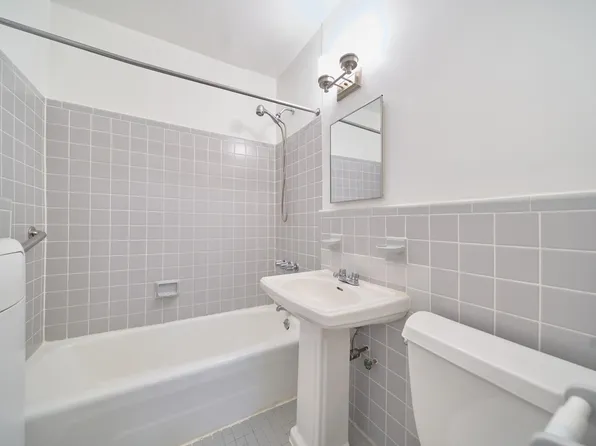 500 Kappock Street 2B image 13 of 13
