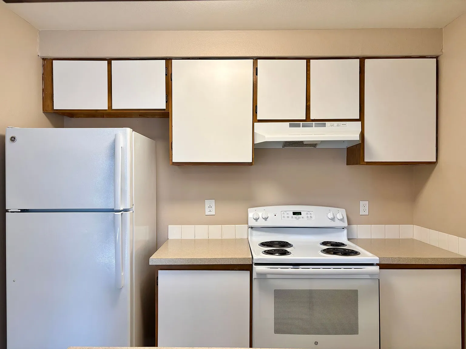 Overlook Pointe Apartments — Photo 2