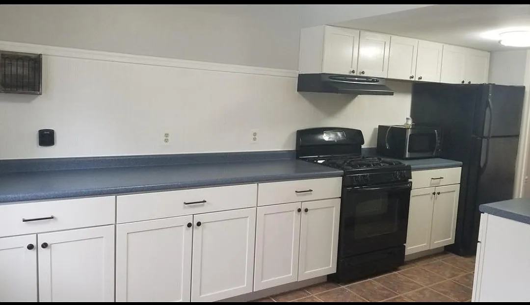 3 bed, 2.5 bath, 1518 sqft, $2,700 — Photo 3