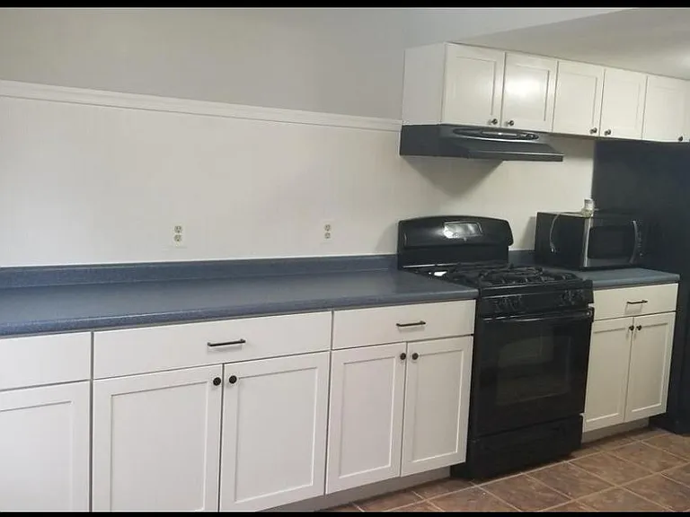 5468 Endicott Ln — Photo 3