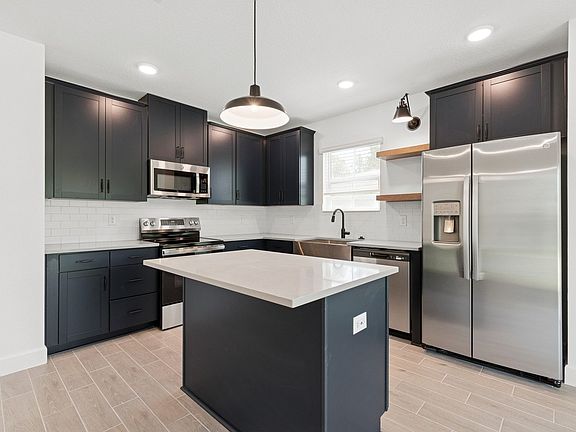 Kitchen with vast island