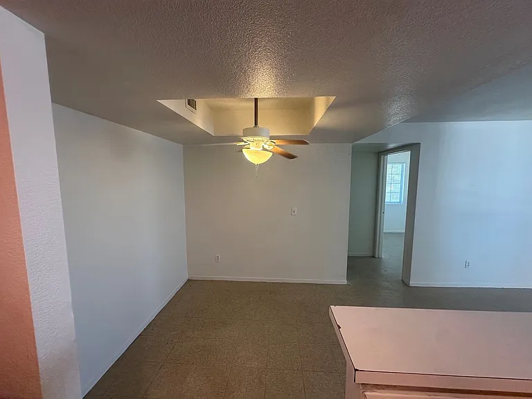 3990 E Carey Ave — Photo 14