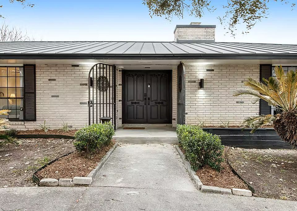 605 Squires Row, Castle Hills, TX 78213 Zillow