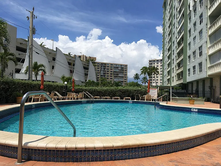 305 N Pompano Beach Blvd #606 — Photo 5