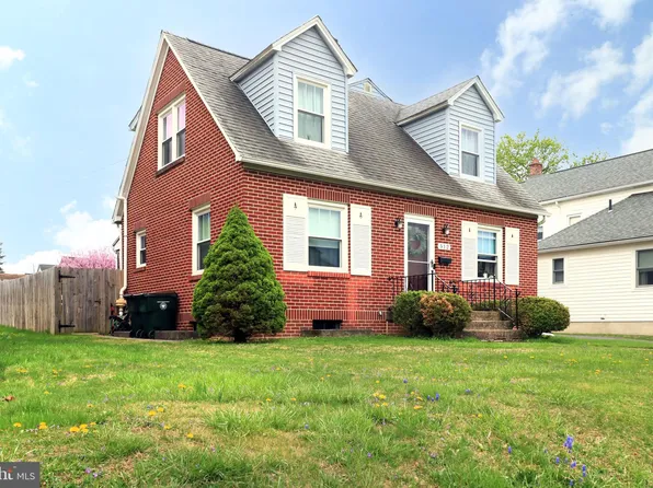 512 E Logan St, Bellefonte, PA 16823