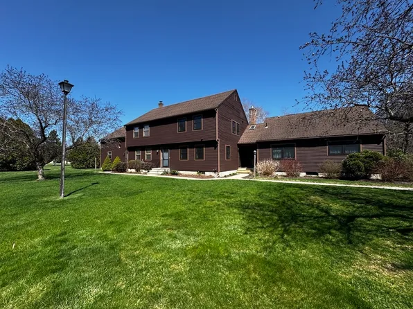 6 Adams Ct #B, South Deerfield, MA 01373