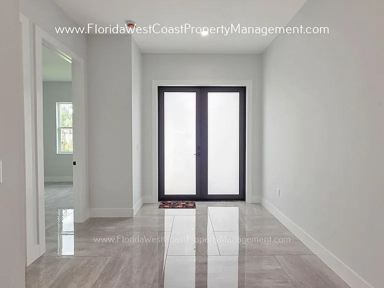 9225 Raes Creek Pl — Photo 26