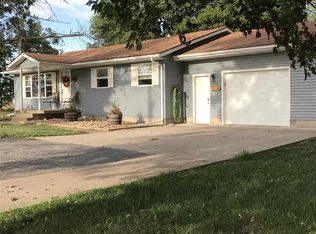 1687 Highway 94, Aledo, IL 61231