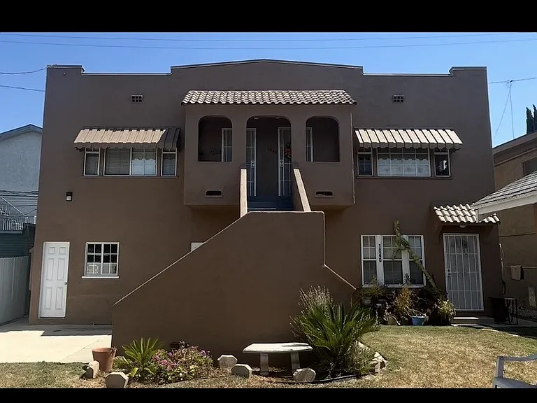 1046 Saint Louis Ave #1046 — Photo 1