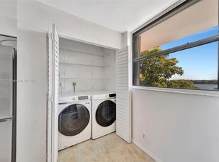 117 Lake Emerald Dr APT 408, Oakland Park, FL 33309