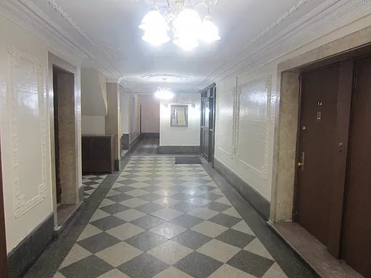 Rented by Link NY Realty | media 4