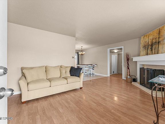 2nd image of 105 O St