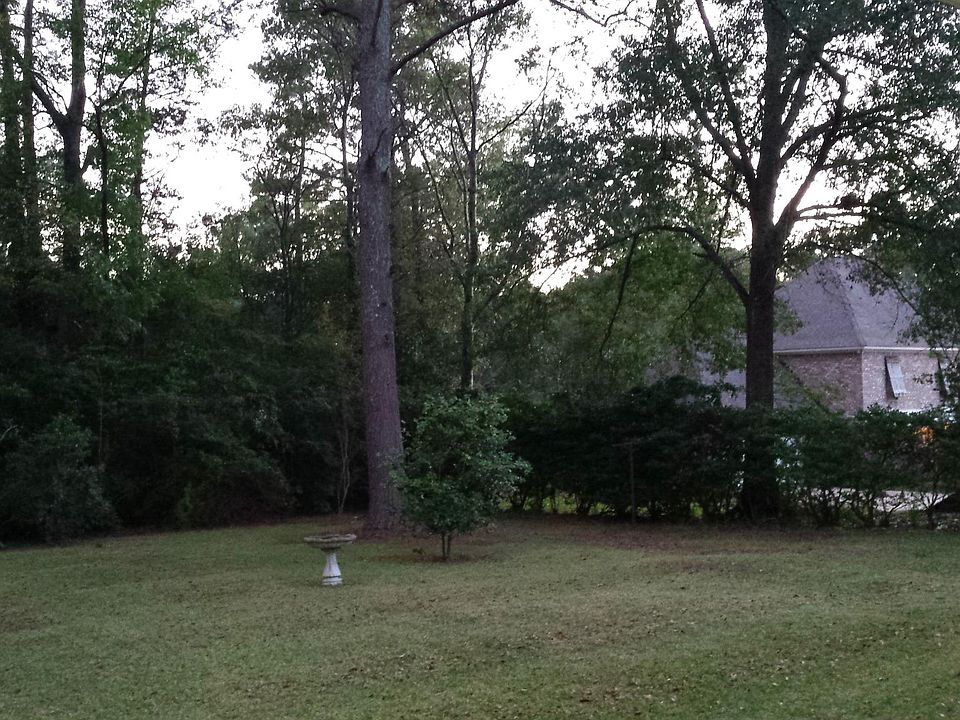 2nd image of 1613 E Northside Dr