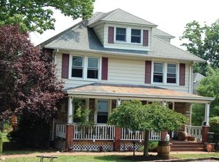 50 Vones Ln, Raritan, NJ 08869