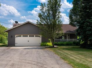 262 E Wing Rd, Mount Pleasant, MI 48858