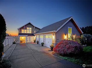 Madrona Beach, Camano Island, WA 98282