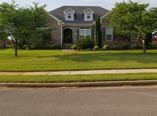 100 Allen Cove Dr, Meridianville, AL 35759