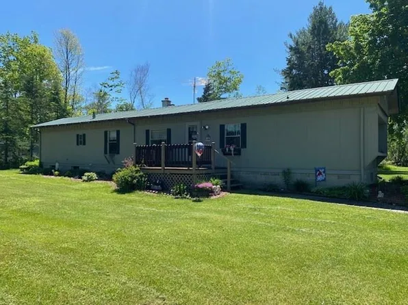 16547 N Star Lake Ln, Mountain, WI 54149