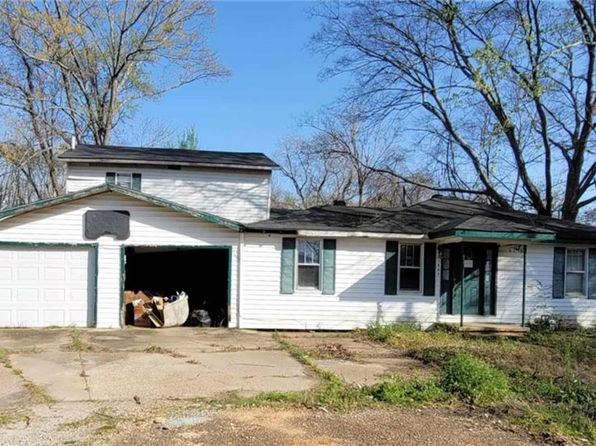 1807 Henry Ave, Alexandria, LA 71303