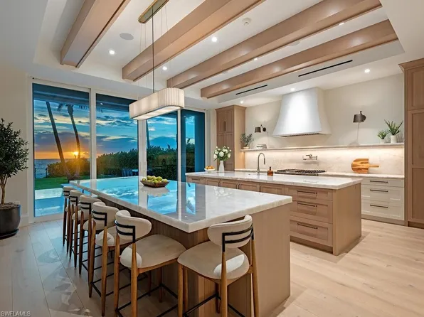 55 13th AVE S, NAPLES, FL 34102