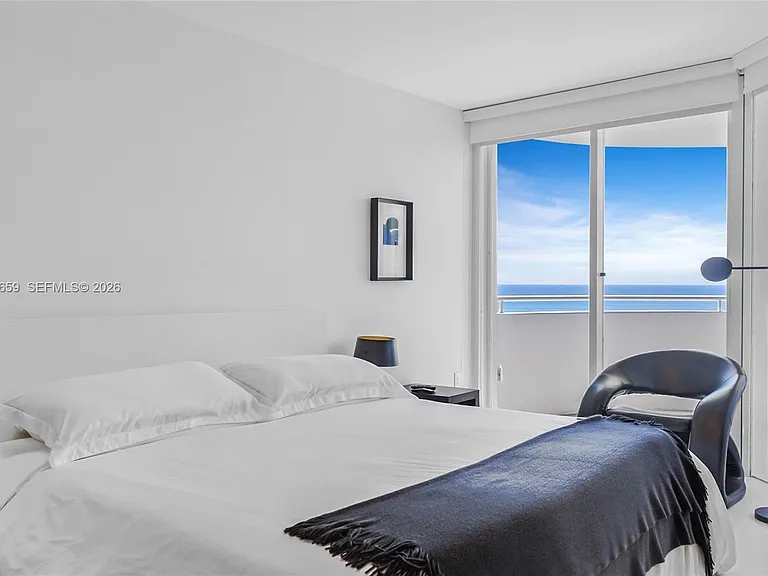 6301 Collins Ave #2103 — Photo 20