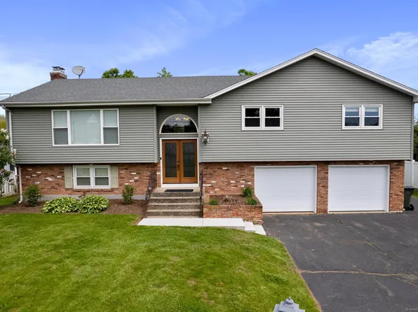 104 Willow Street, Wethersfield, CT 06109