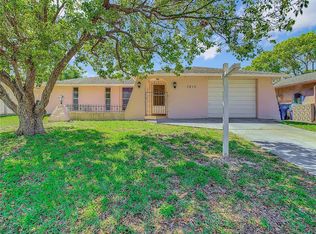 7410 San Carlos Dr, Port Richey, FL 34668