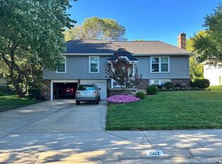 502 W Walnut St S, Raymore, MO 64083