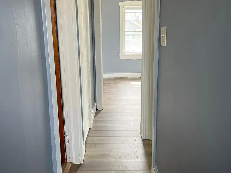5083 Homestead Ave — Photo 15