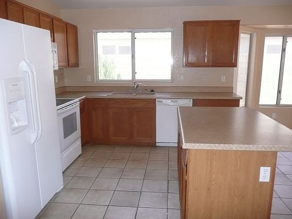 5th image of 5019 W Topeka Dr